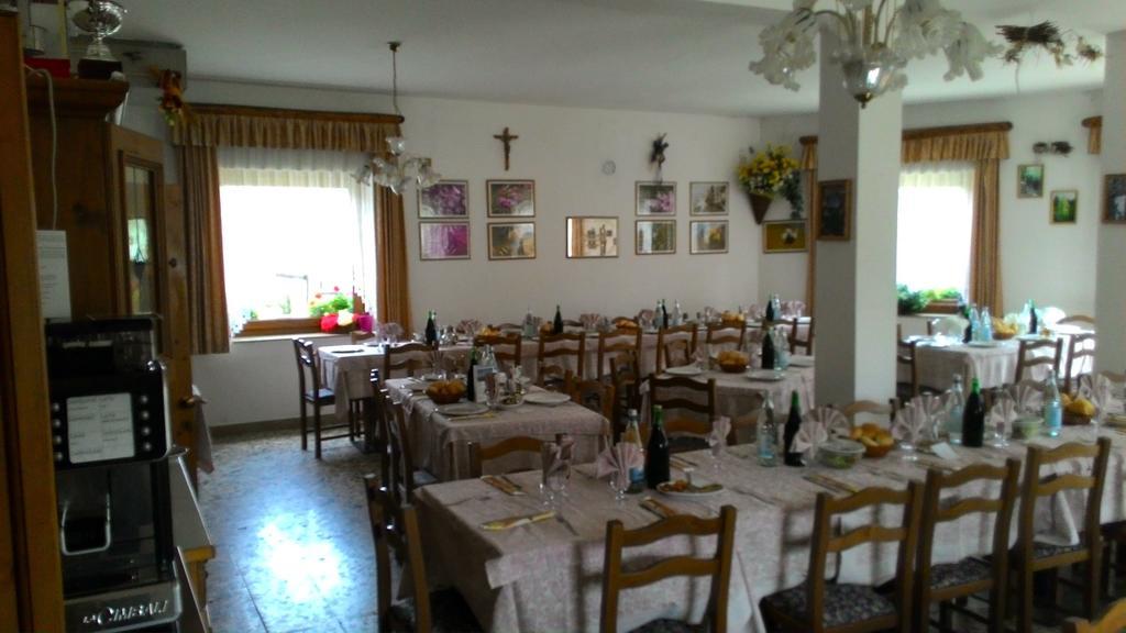 Rifugio Monte Baldo Hotel Avio Cameră foto