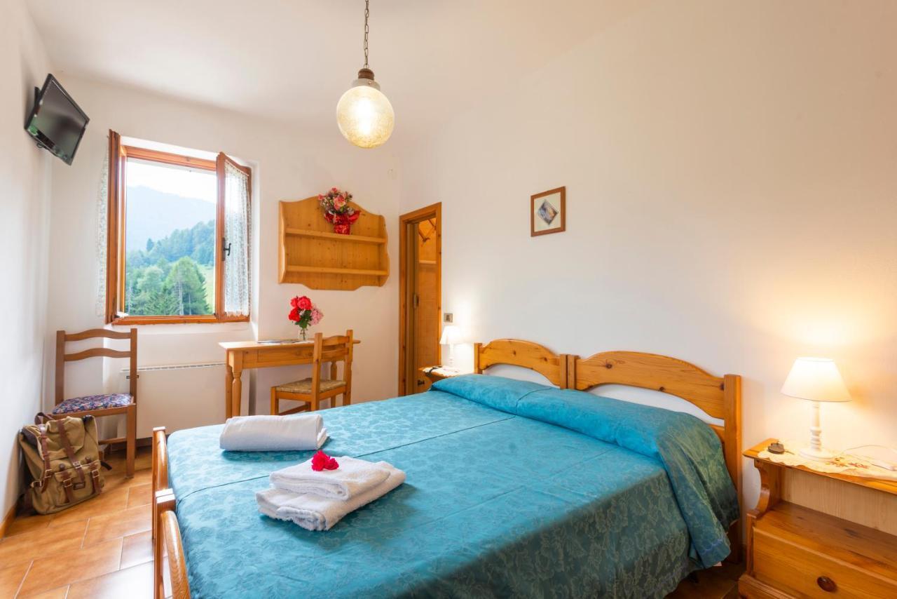 Rifugio Monte Baldo Hotel Avio Exterior foto